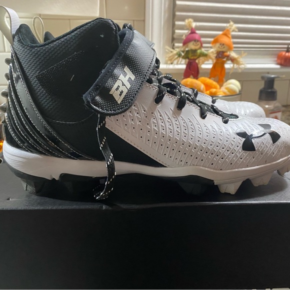 Never worn brand new - Picture 5 of 6